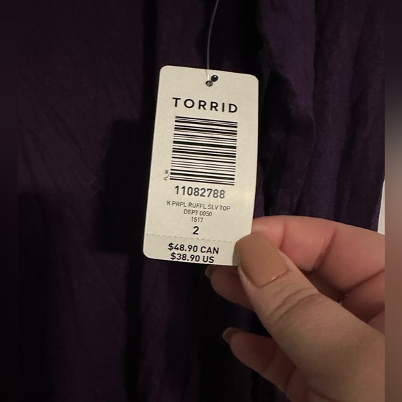 NWT Torrid Long Sleeve Tee - Picture 4 of 5